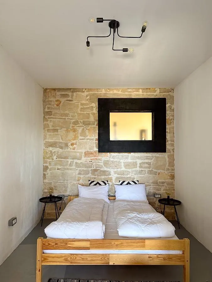 The Black House - Modern Holiday Home With Garden,1500M From Beach ウマグ クロアチア
